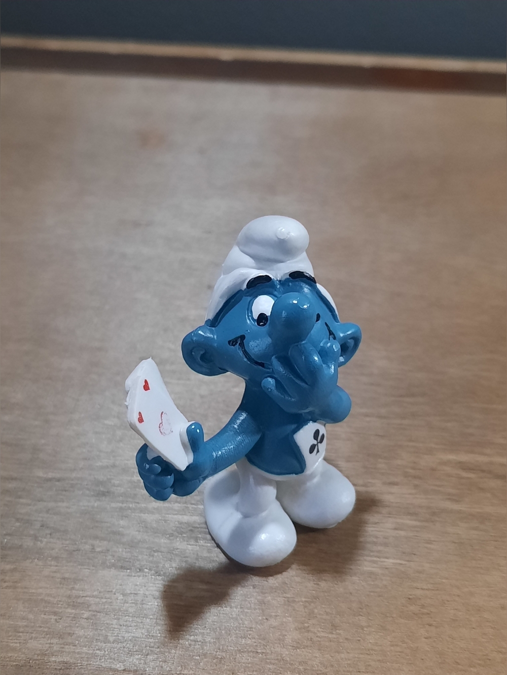 VINTAGE SMURF Figurine Playing Cards Hearts Clubs 1980 Peyo Schleigh